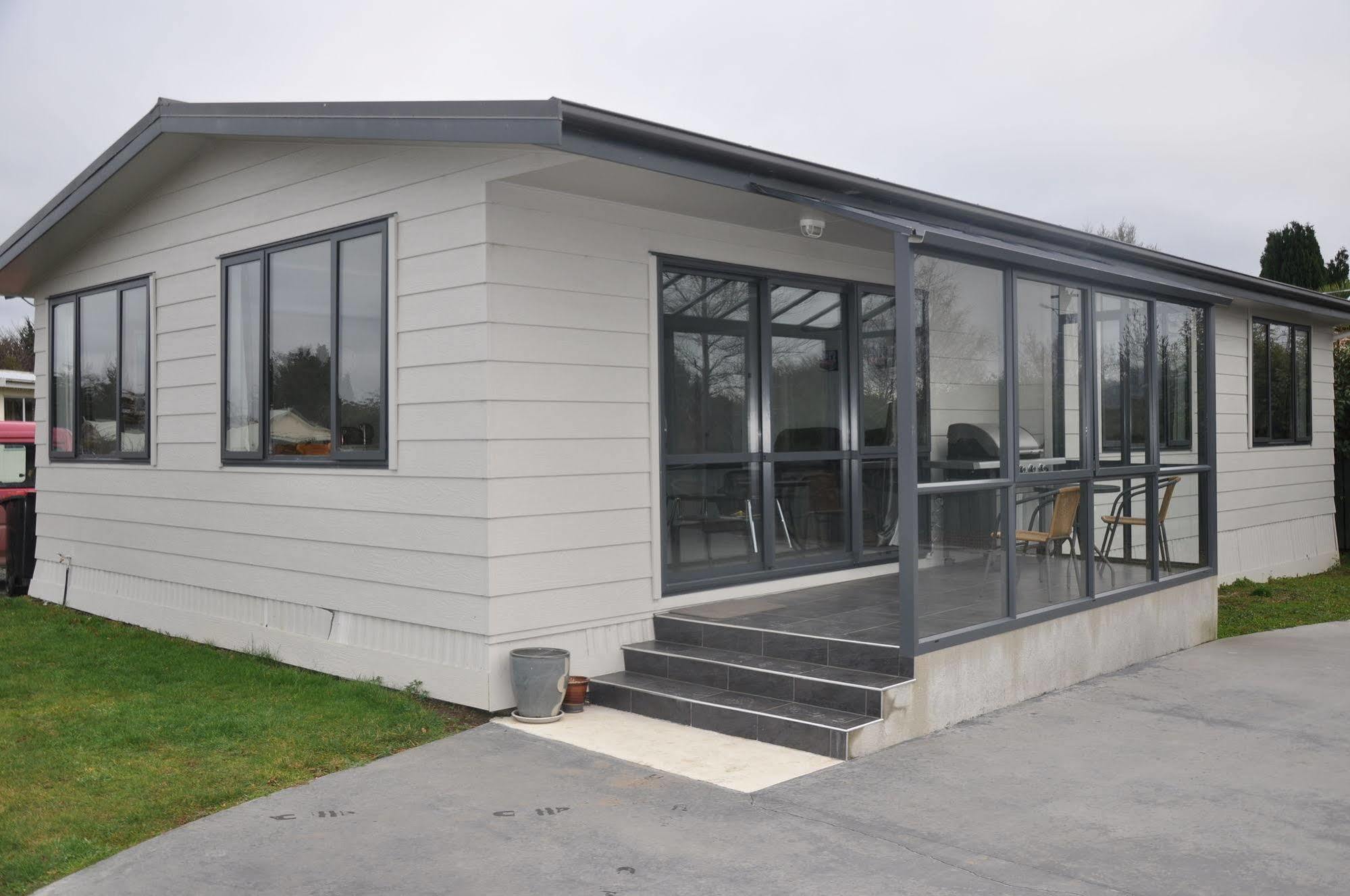 Birchwood Cottages Te Anau Luaran gambar